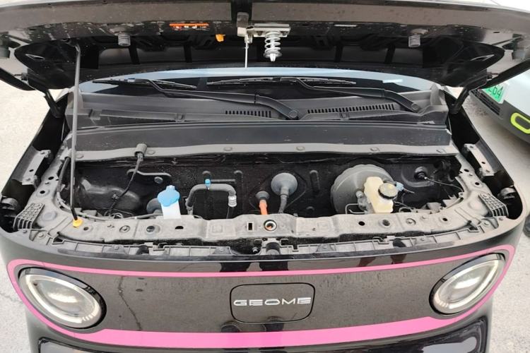 Used Geely Galaxy Panda 2025 210km Panda Kart Engine Bay