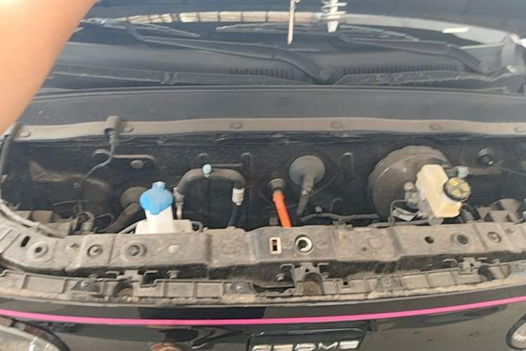 Used Geely Galaxy Panda 2025 210km Panda Kart Engine Bay