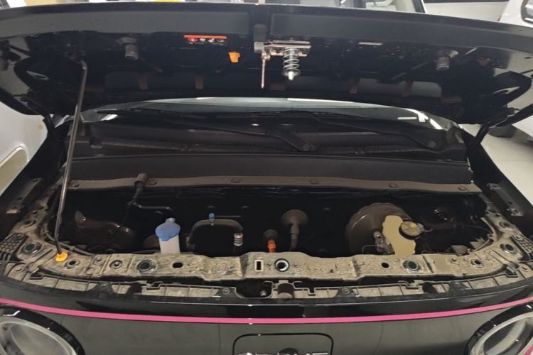 Used Geely Galaxy Panda 2025 210km Panda Kart Engine Bay