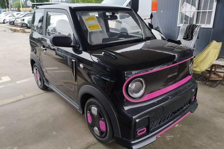 Used Geely Galaxy Panda 2025 210km Panda Kart Exterior 1