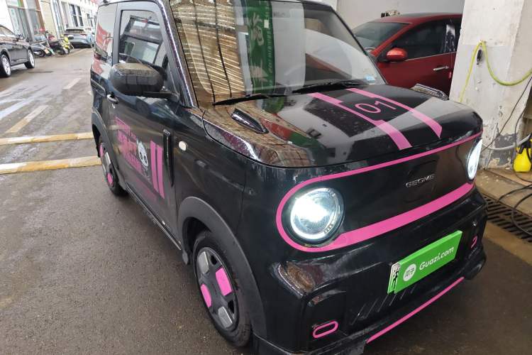 Used Geely Galaxy Panda 2025 210km Panda Kart Exterior 1