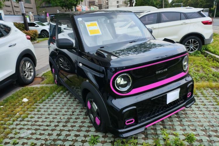 Used Geely Galaxy Panda 2025 210km Panda Kart Exterior 1