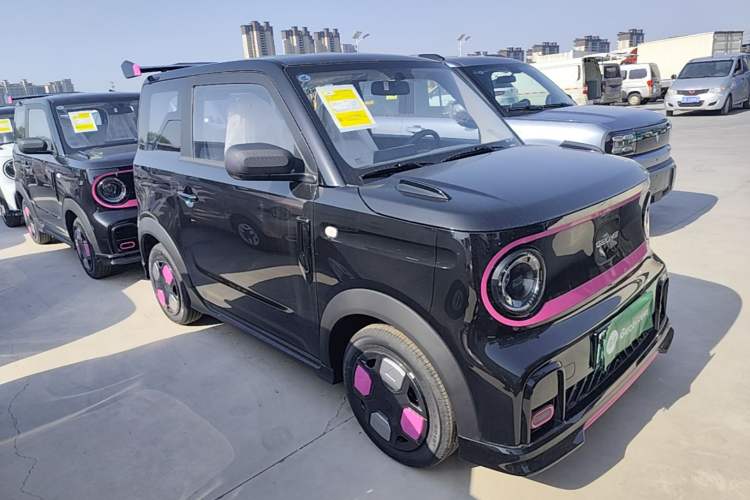Used Geely Galaxy Panda 2025 210km Panda Kart Exterior 1