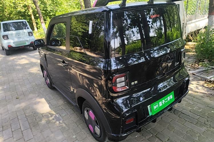 Used Geely Galaxy Panda 2025 210km Panda Kart Exterior 2