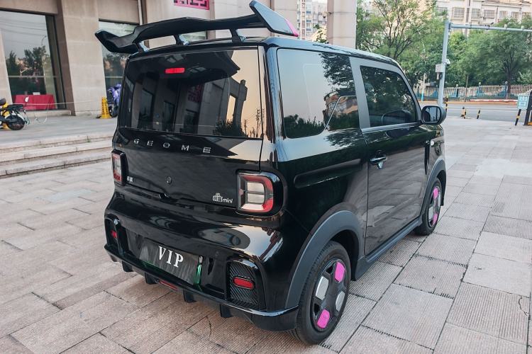 Used Geely Galaxy Panda 2025 210km Panda Kart Exterior 3