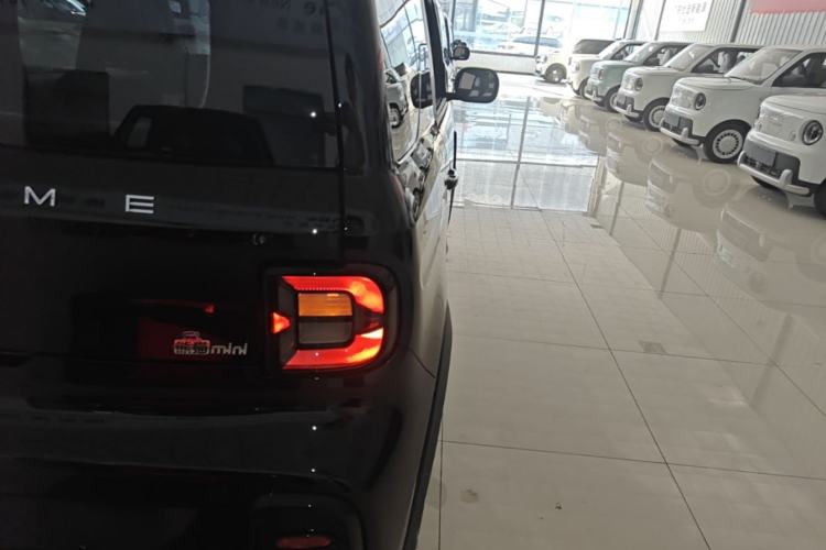 Used Geely Galaxy Panda 2025 210km Panda Kart Exterior 3