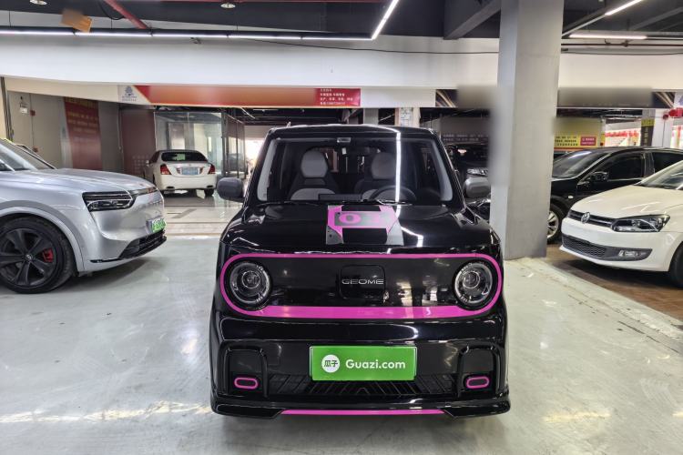Used Geely Galaxy Panda 2025 210km Panda Kart Exterior 4