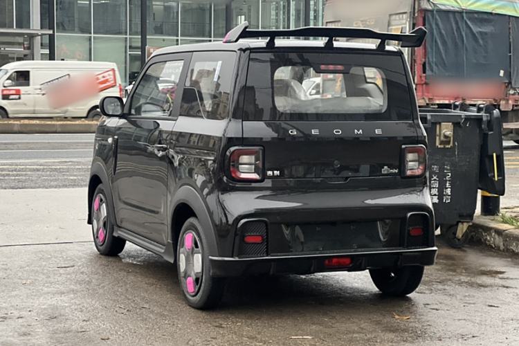 Used Geely Galaxy Panda 2025 210km Panda Kart Exterior 4