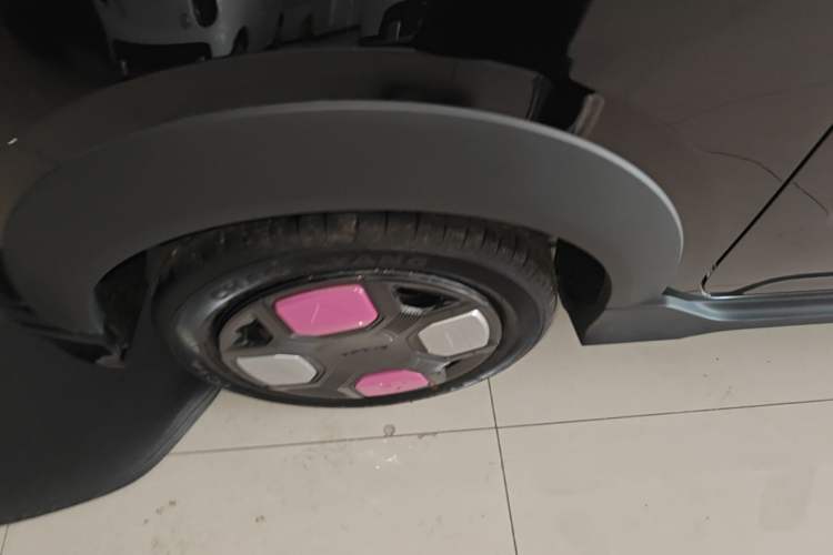 Used Geely Galaxy Panda 2025 210km Panda Kart Exterior 5