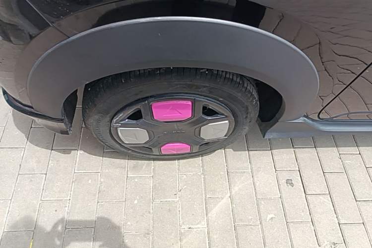 Used Geely Galaxy Panda 2025 210km Panda Kart Exterior 5