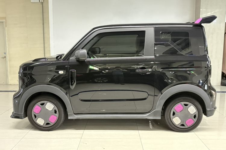 Used Geely Galaxy Panda 2025 210km Panda Kart Exterior 6