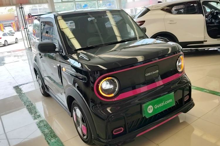 Used Geely Galaxy Panda 2025 210km Panda Kart Front Right 45 Deg