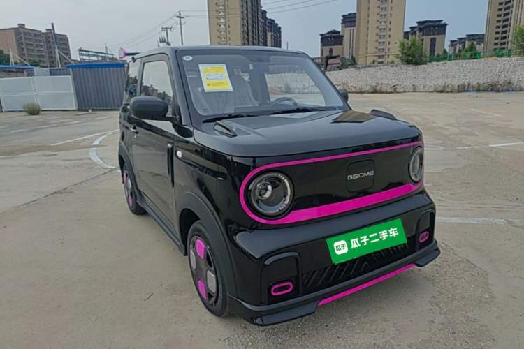 Used Geely Galaxy Panda 2025 210km Panda Kart Front Right 45 Deg