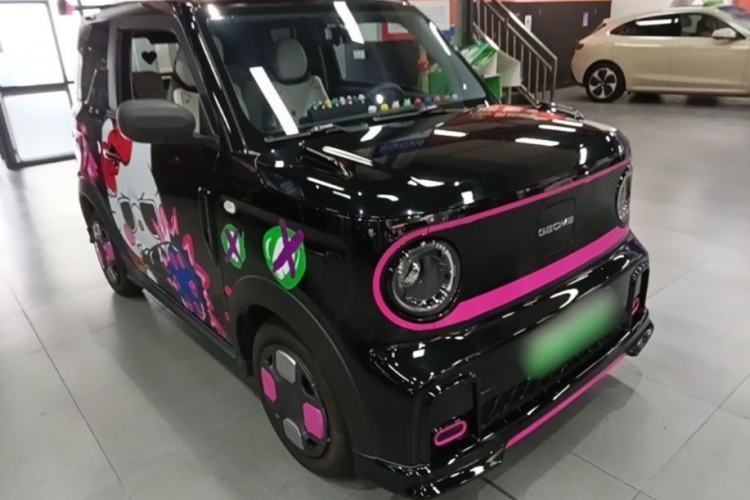 Used Geely Galaxy Panda 2025 210km Panda Kart Front Right 45 Deg