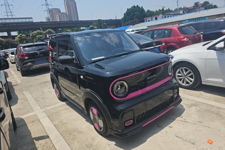 Used Geely Galaxy Panda 2025 210km Panda Kart Front Right 45 Deg