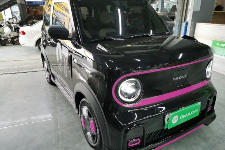 Used Geely Galaxy Panda 2025 210km Panda Kart Front Right 45 Deg
