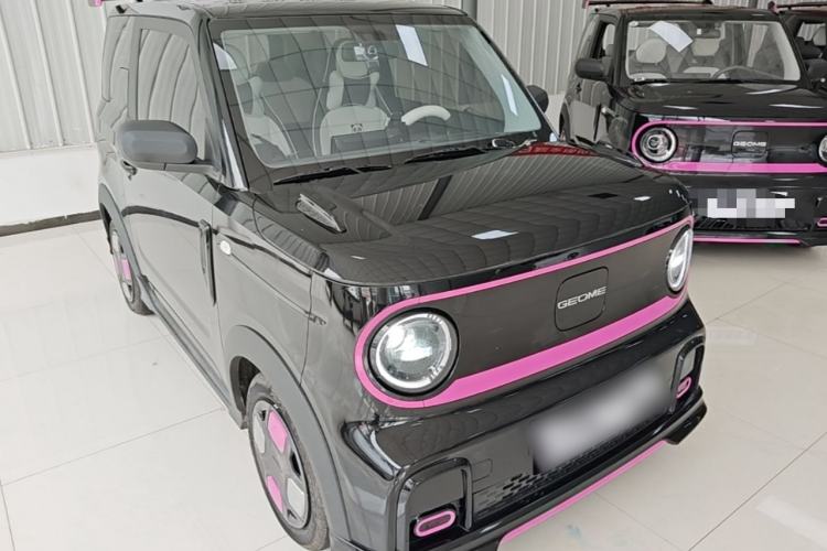 Used Geely Galaxy Panda 2025 210km Panda Kart Front Right 45 Deg