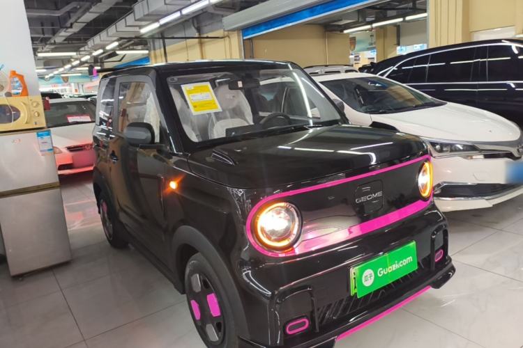 Used Geely Galaxy Panda 2025 210km Panda Kart Front Right 45 Deg