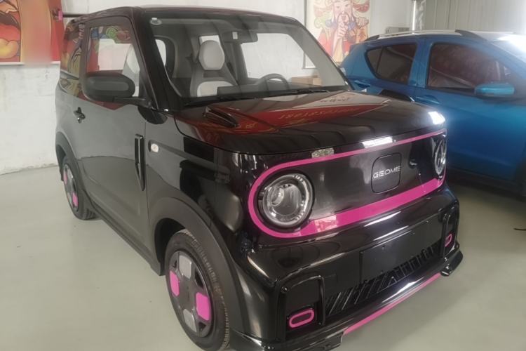 Used Geely Galaxy Panda 2025 210km Panda Kart Front Right 45 Deg