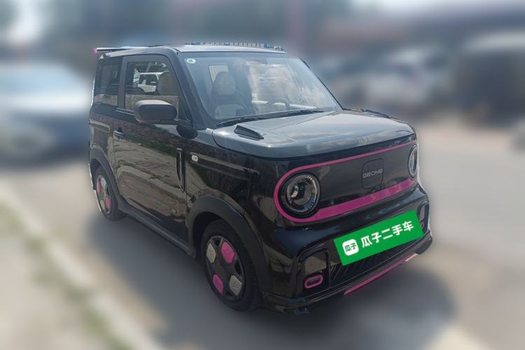 Used Geely Galaxy Panda 2025 210km Panda Kart Front Right 45 Deg