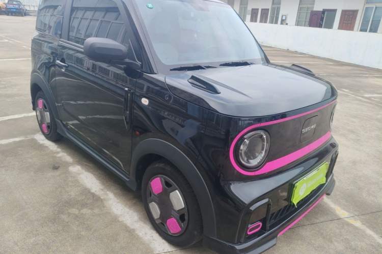 Used Geely Galaxy Panda 2025 210km Panda Kart Front Right 45 Deg