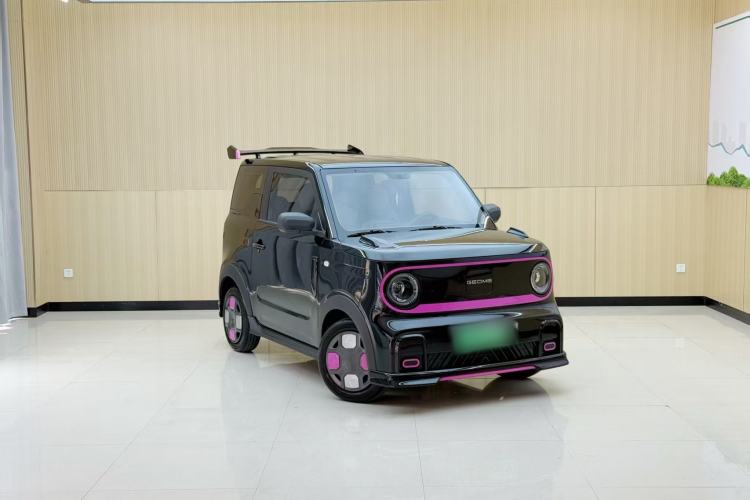 Used Geely Galaxy Panda 2025 210km Panda Kart Front Right 45 Deg