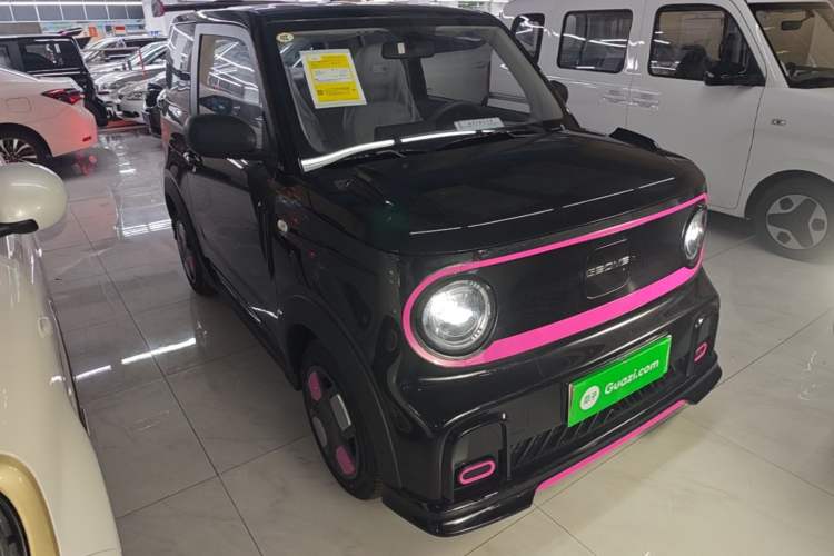 Used Geely Galaxy Panda 2025 210km Panda Kart Front Right 45 Deg