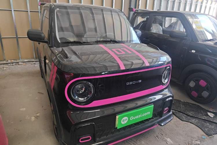 Used Geely Galaxy Panda 2025 210km Panda Kart Front