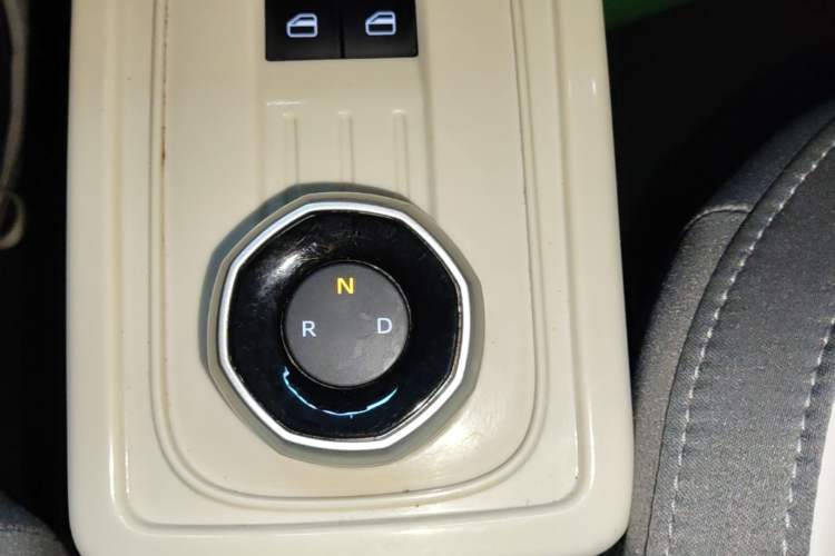Used Geely Galaxy Panda 2025 210km Panda Kart Gear Lever