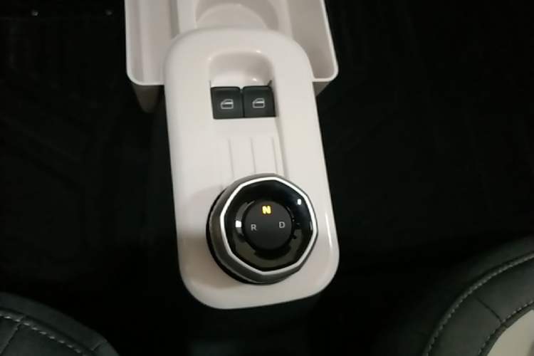Used Geely Galaxy Panda 2025 210km Panda Kart Gear Lever