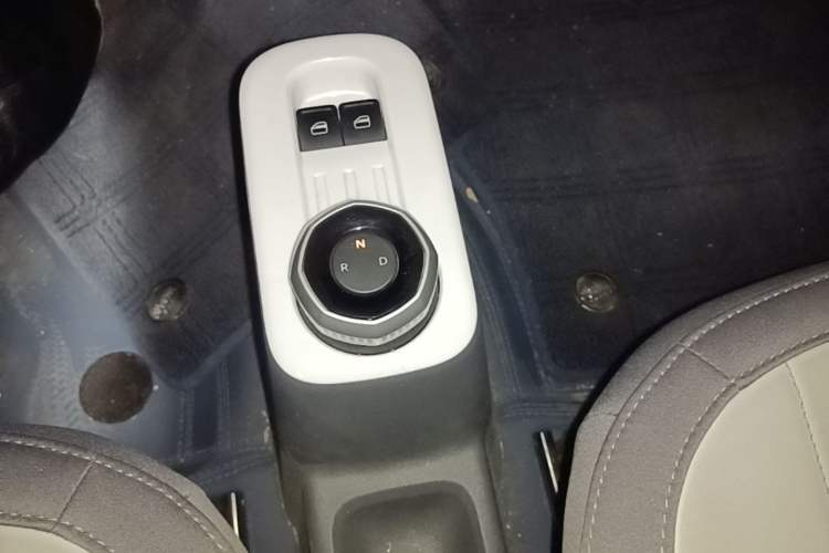Used Geely Galaxy Panda 2025 210km Panda Kart Gear Lever
