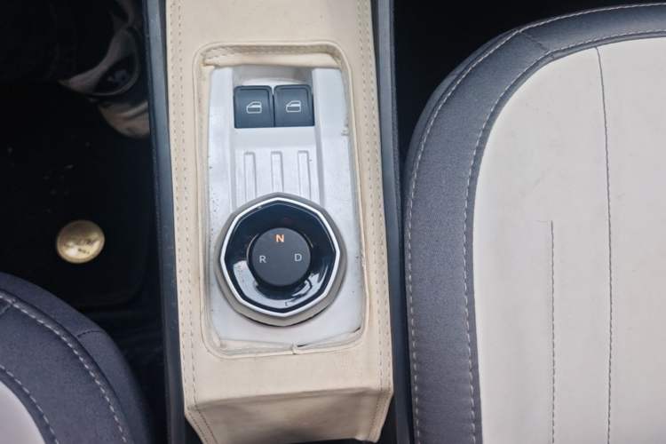 Used Geely Galaxy Panda 2025 210km Panda Kart Gear Lever