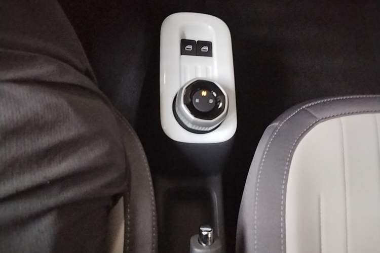 Used Geely Galaxy Panda 2025 210km Panda Kart Gear Lever