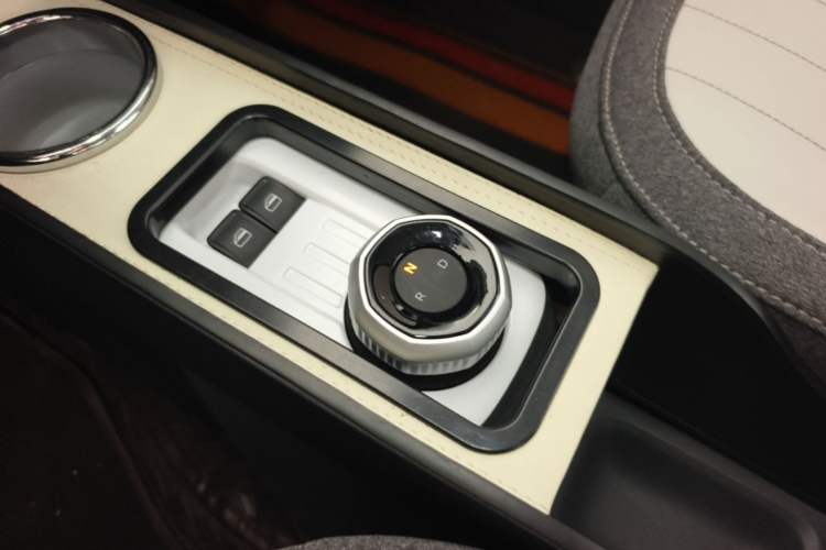 Used Geely Galaxy Panda 2025 210km Panda Kart Gear Lever