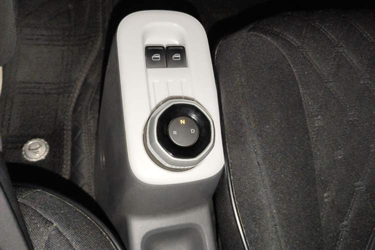 Used Geely Galaxy Panda 2025 210km Panda Kart Gear Lever