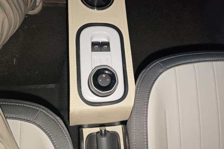Used Geely Galaxy Panda 2025 210km Panda Kart Gear Lever