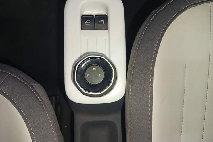 Used Geely Galaxy Panda 2025 210km Panda Kart Gear Lever