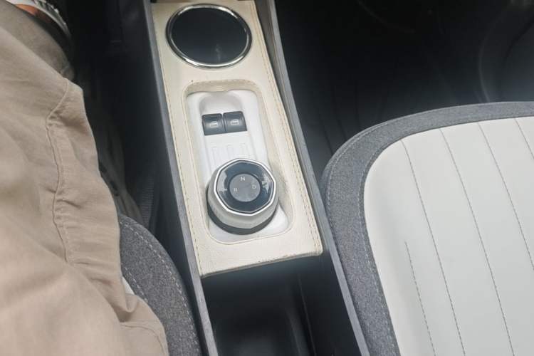 Used Geely Galaxy Panda 2025 210km Panda Kart Gear Lever