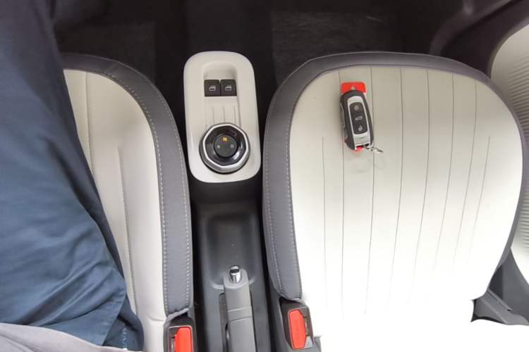 Used Geely Galaxy Panda 2025 210km Panda Kart Gear Lever