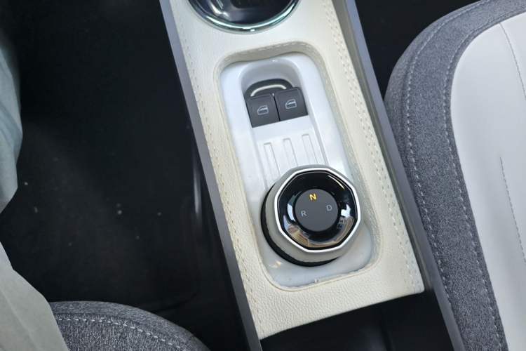 Used Geely Galaxy Panda 2025 210km Panda Kart Gear Lever