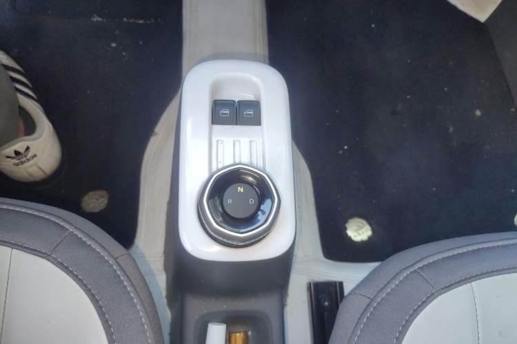 Used Geely Galaxy Panda 2025 210km Panda Kart Gear Lever