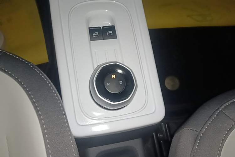 Used Geely Galaxy Panda 2025 210km Panda Kart Gear Lever