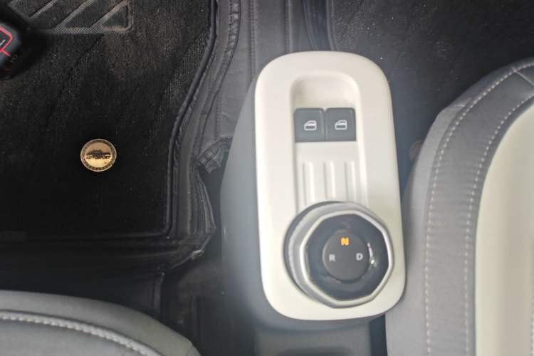 Used Geely Galaxy Panda 2025 210km Panda Kart Gear Lever