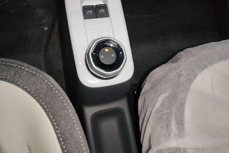 Used Geely Galaxy Panda 2025 210km Panda Kart Gear Lever