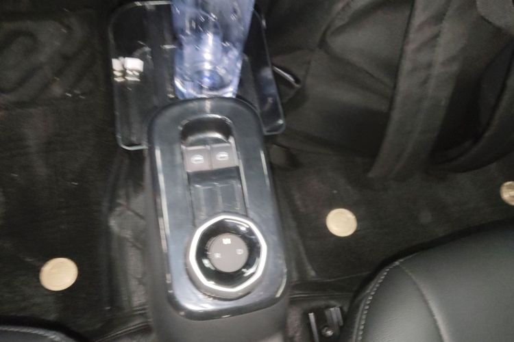 Used Geely Galaxy Panda 2025 210km Panda Rider Gear Lever
