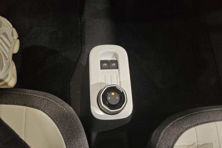 Used Geely Galaxy Panda 2025 210km Panda Kart Gear Lever