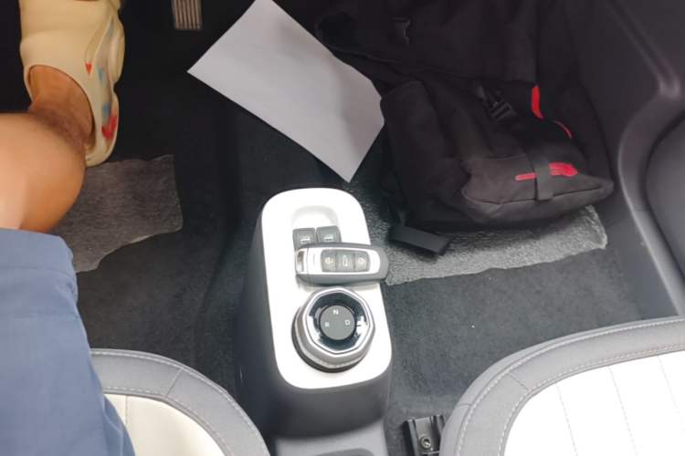 Used Geely Galaxy Panda 2025 210km Panda Kart Gear Lever
