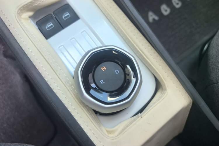 Used Geely Galaxy Panda 2025 210km Panda Kart Gear Lever