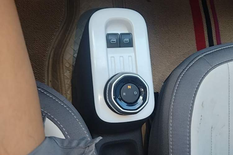 Used Geely Galaxy Panda 2025 210km Panda Kart Gear Lever