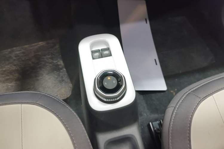 Used Geely Galaxy Panda 2025 210km Panda Kart Gear Lever